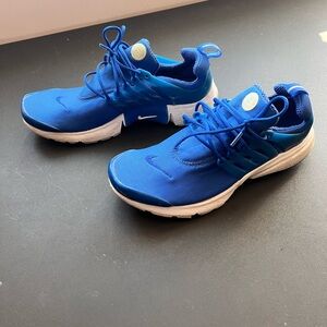 Nike Presto Size M ( 10 )